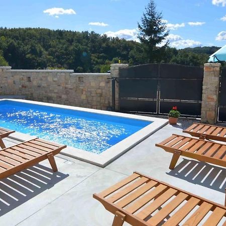 Villa Beram Exterior photo