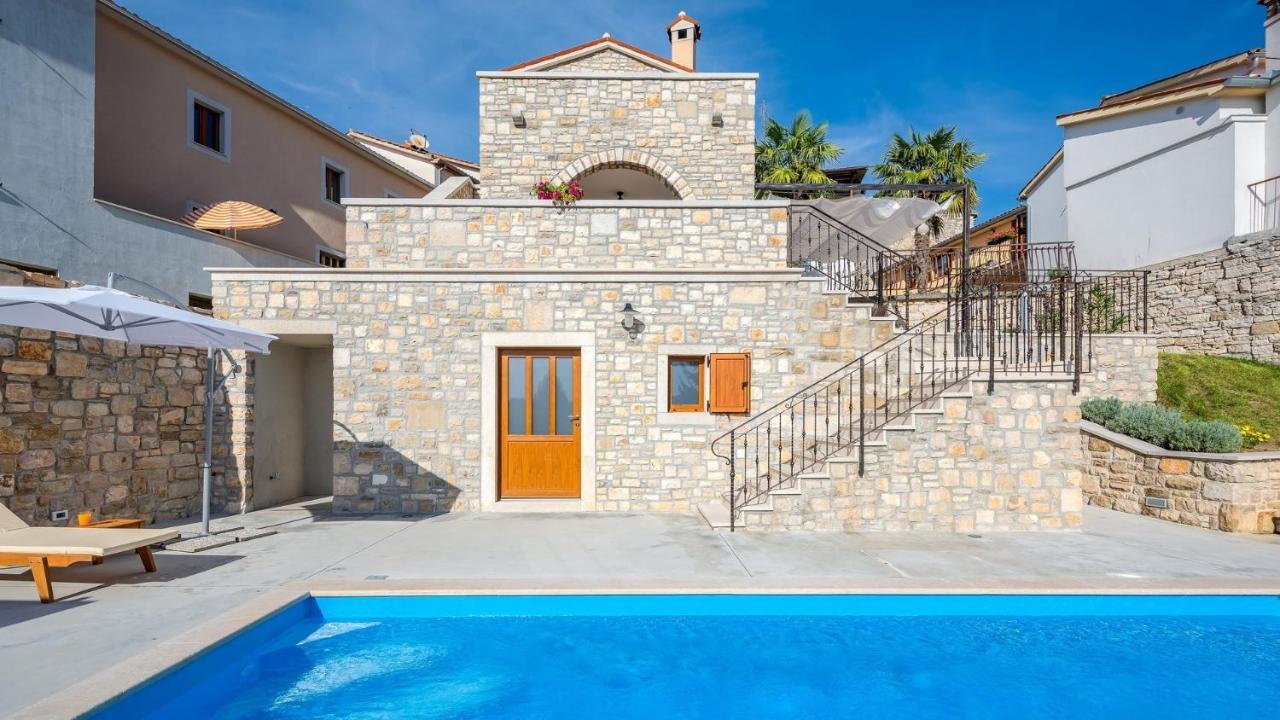 Villa Beram Exterior photo