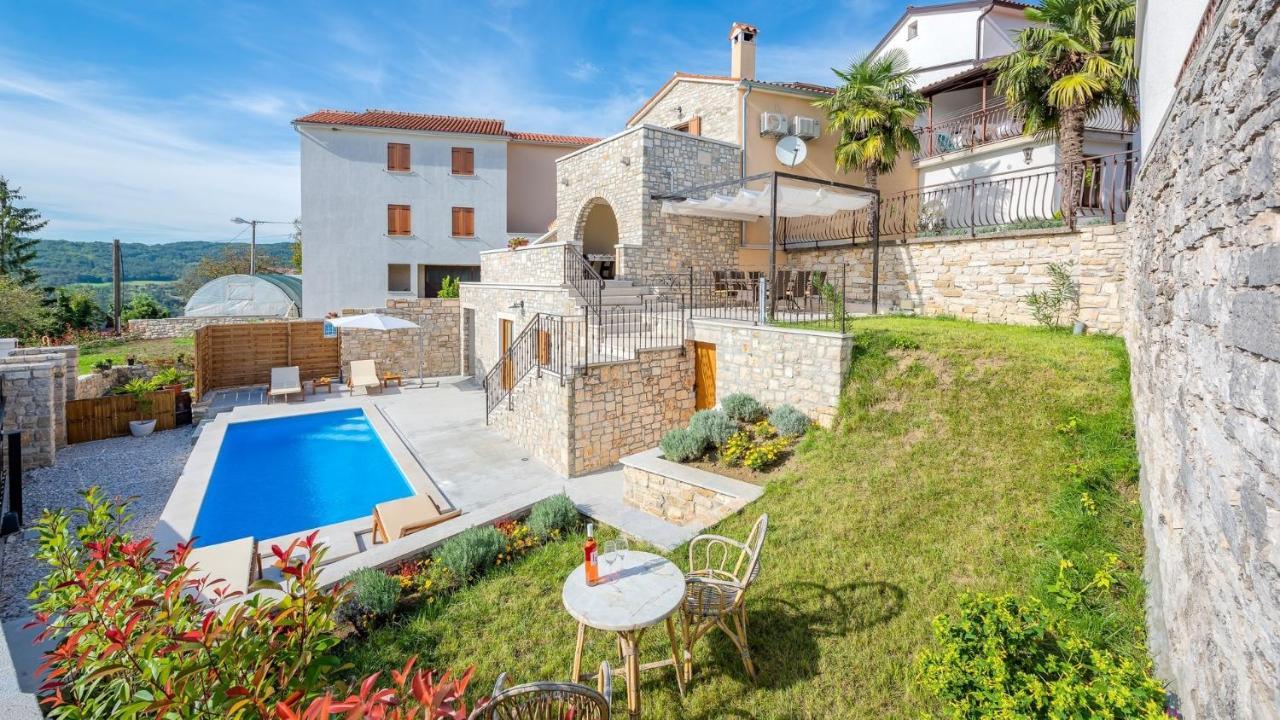 Villa Beram Exterior photo